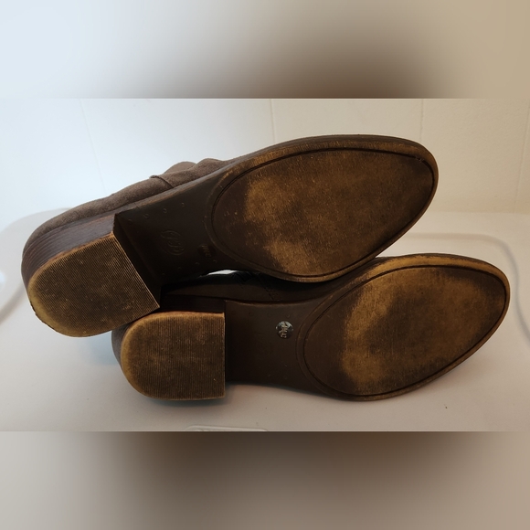 Lucky Brand Grey Suede Booties - Picture 11 of 14